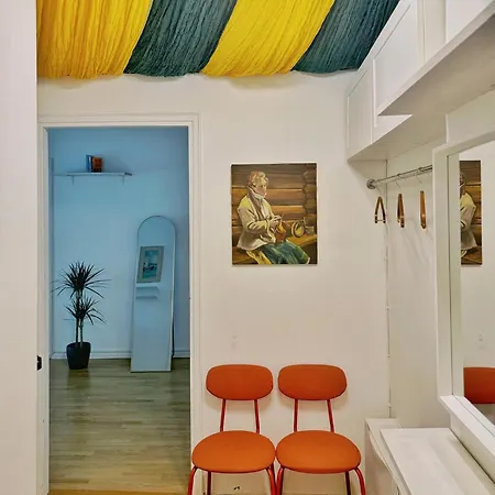 1br Demure Design & Urban Living In Kamppi Апартаменты Хельсинки