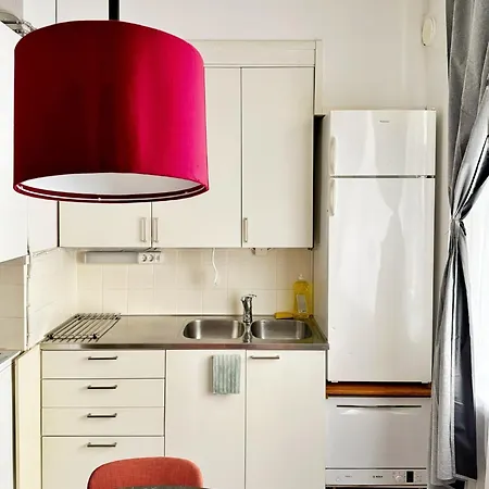 1br Demure Design & Urban Living In Kamppi Апартаменты