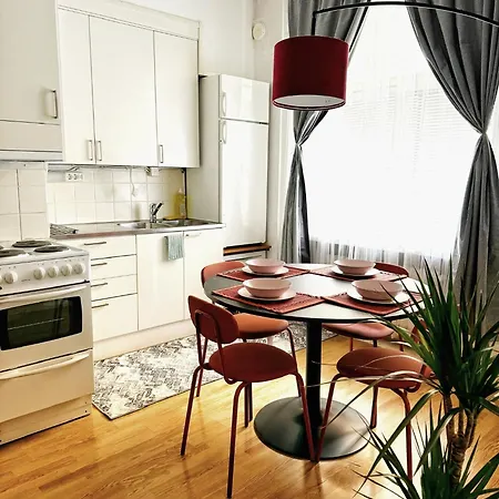 1br Demure Design & Urban Living In Kamppi Хельсинки